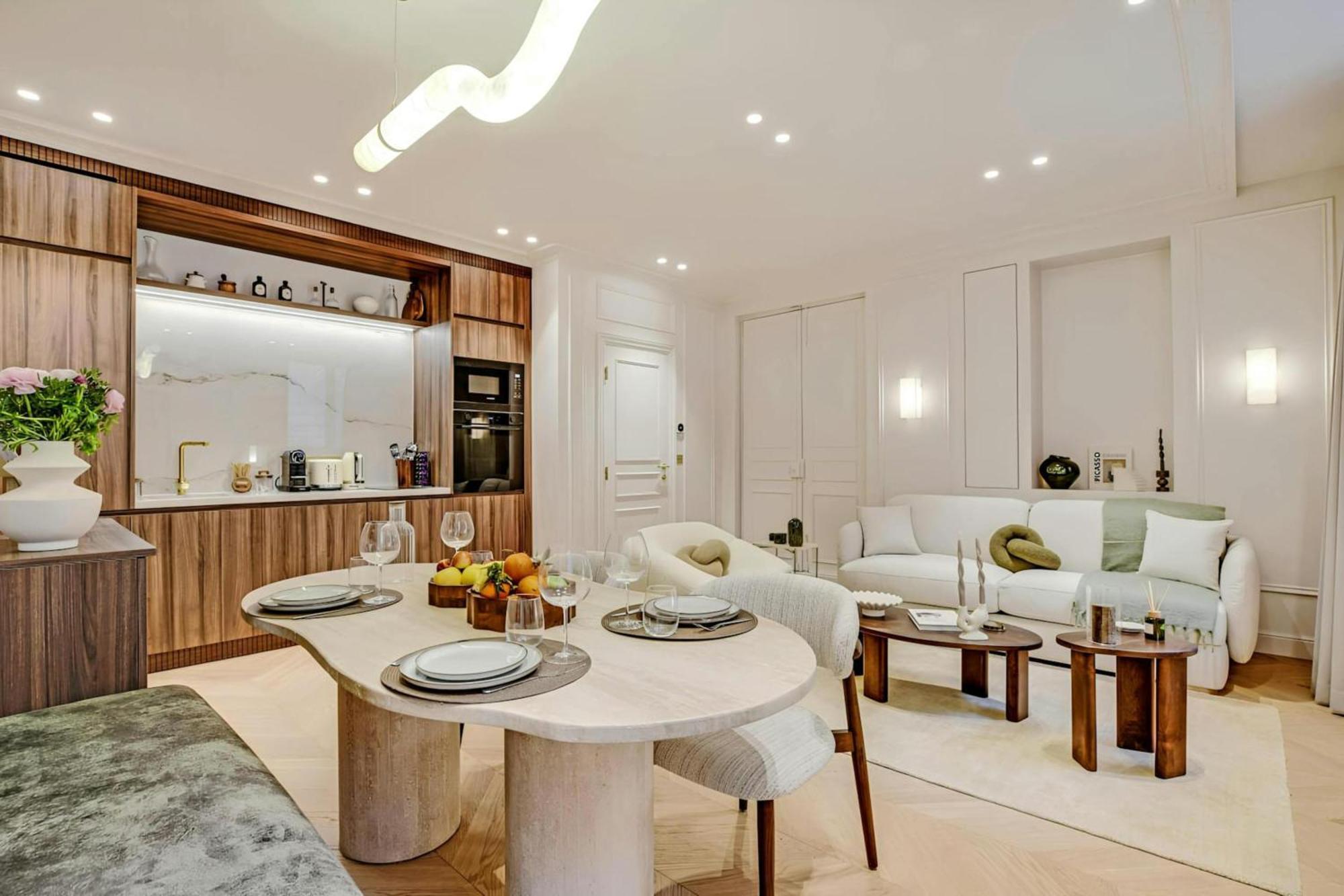 La Luna Sta Sorgendo Apartment Rom